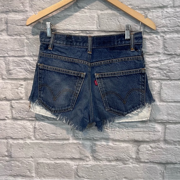Levi’s Women’s 27” Cut Off Super Short Upcycled Repurposed Denim Shorts - Picture 2 of 7